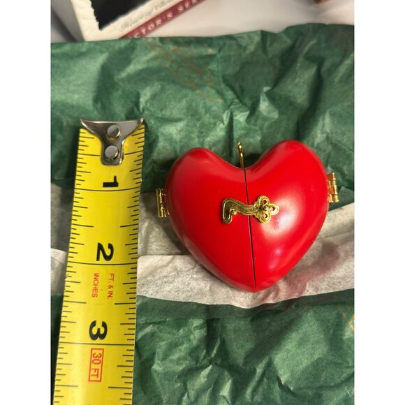VTG 1994 Hallmark Keepsake Ornament 2.5" Heart-of-Christmas Series #5 (Lot of 2) - Picture 6 of 6